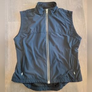 Women's Nike Sphere Vest - Black - Large